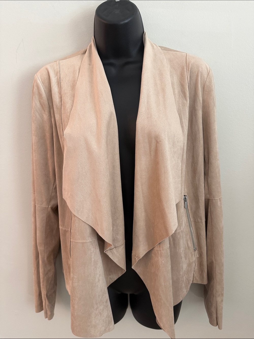 Kut from the Kloth Taupe Draped Open-Front Faux Suede Crop Jacket size medium